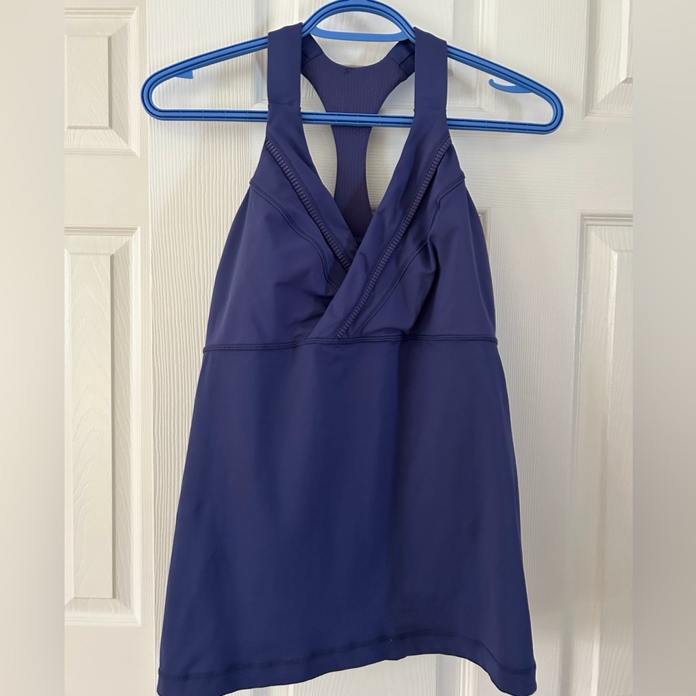 LuLuLemon athletic top